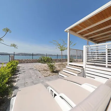 Vikendica Mobile Opal 2 Biograd Na Moru